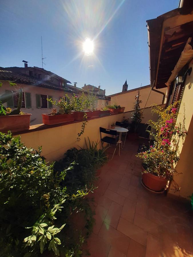 B&B La Casa Di Alice Foligno Exterior foto